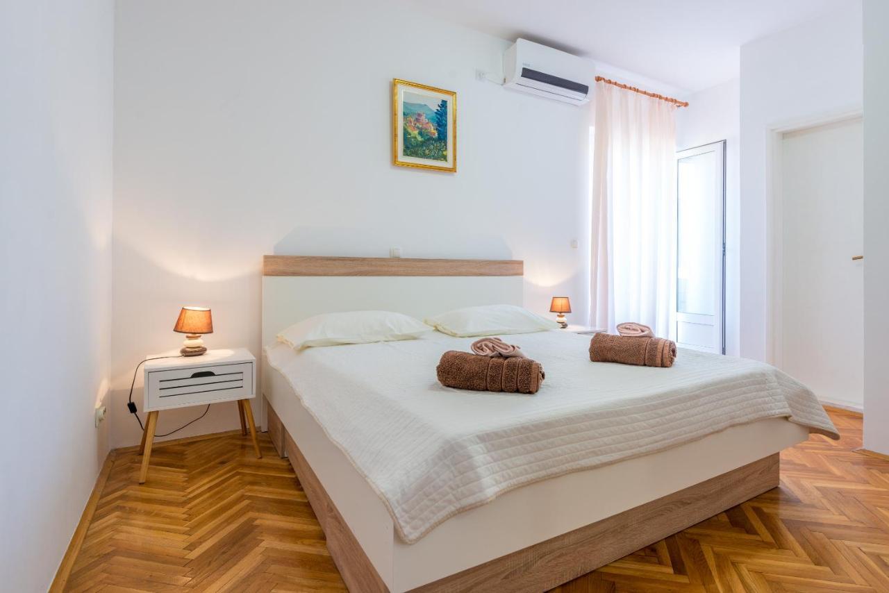 Apartment Adria Dubrovnik Bagian luar foto