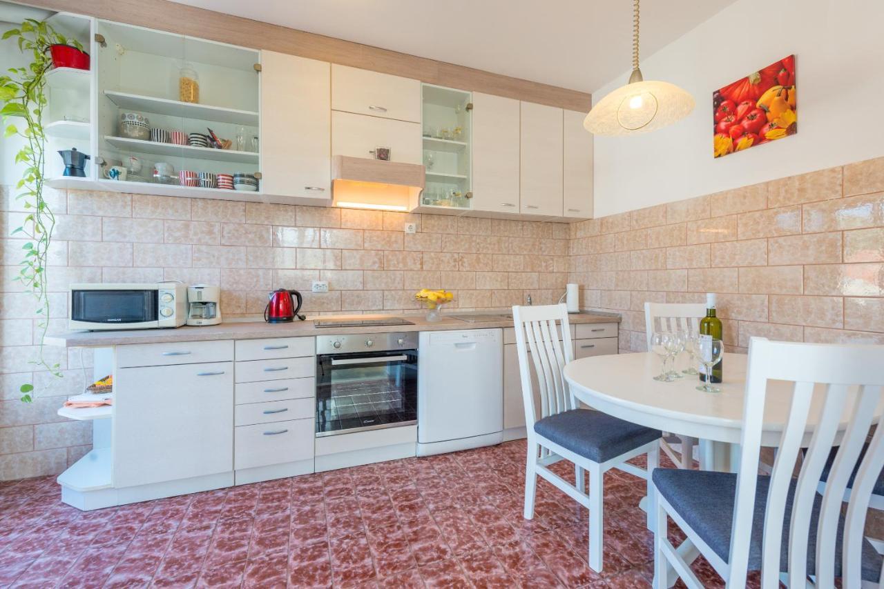 Apartment Adria Dubrovnik Bagian luar foto