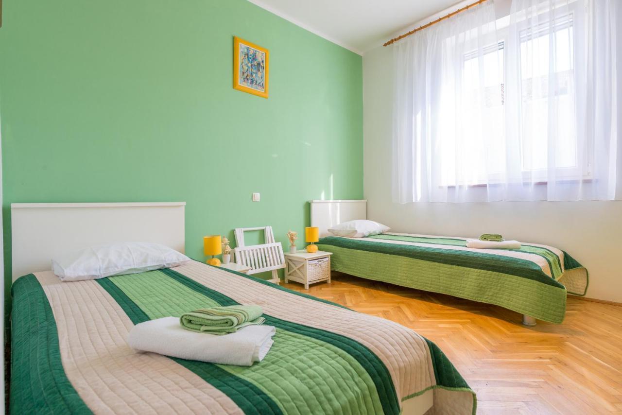 Apartment Adria Dubrovnik Bagian luar foto